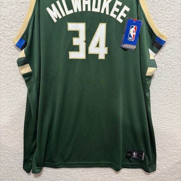 Milwaukee Bucks Giannis Antetokounmpo 34 Green Fanatics Jersey Tall 2XLT - Picture 4 of 13
